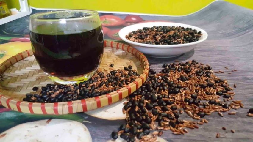 nước đậu đen gạo lứt rang
