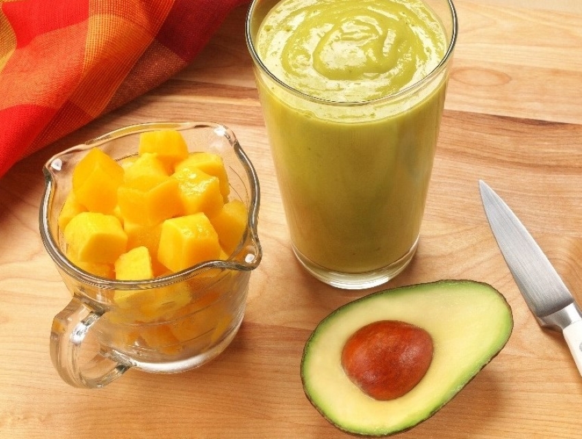 sinh tố bơ mix xoài